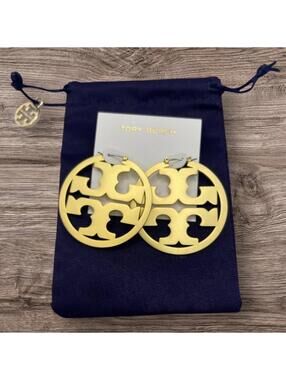 Tory Burch Miller Hoop Earrings in Gold Tone